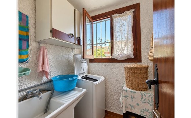 Revente - Town House -
Torrevieja - Costa Blanca