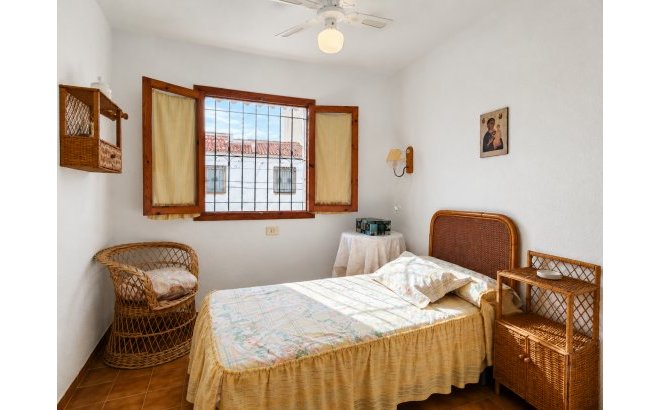 Revente - Town House -
Torrevieja - Costa Blanca
