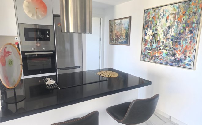 Revente - Appartement -
Villamartin - Costa Blanca