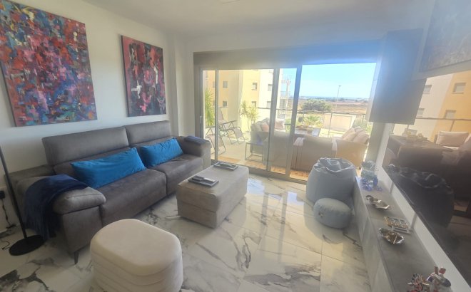 Revente - Appartement -
Villamartin - Costa Blanca