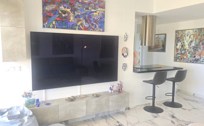 Revente - Appartement -
Villamartin - Costa Blanca