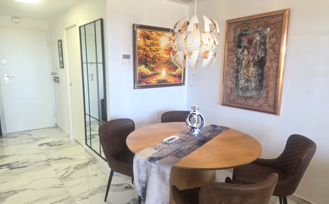 Revente - Appartement -
Villamartin - Costa Blanca
