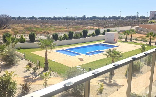 Revente - Appartement -
Villamartin - Costa Blanca
