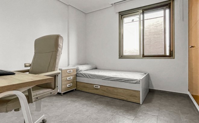 Revente - Town House -
Pilar de la Horadada - Costa Blanca