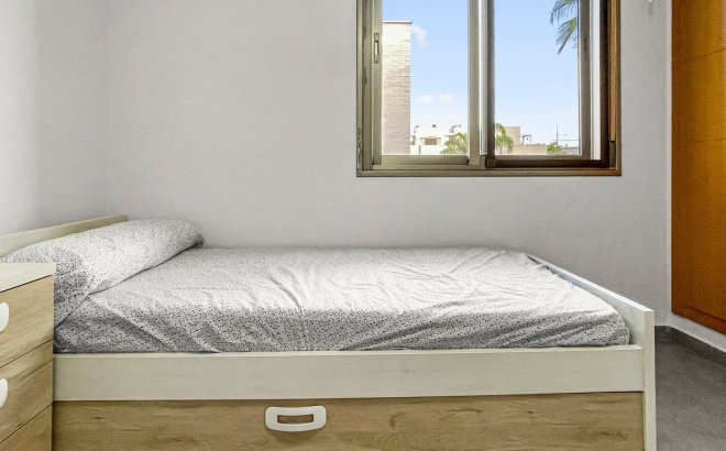 Revente - Town House -
Pilar de la Horadada - Costa Blanca