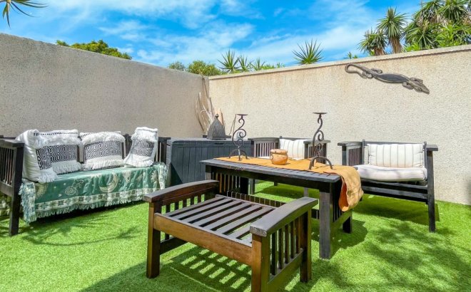 Revente - Town House -
Torrevieja - Costa Blanca
