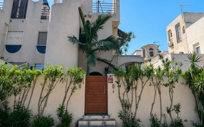 Revente - Town House -
Torrevieja - Costa Blanca