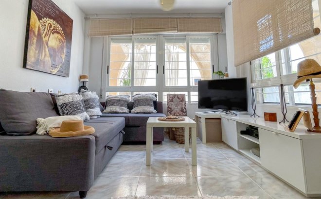 Revente - Town House -
Torrevieja - Costa Blanca