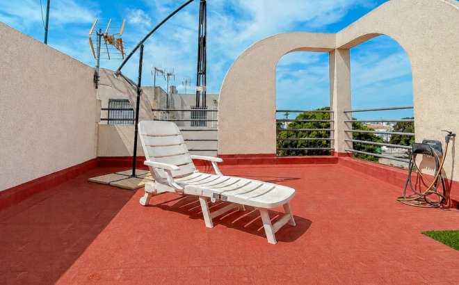 Revente - Town House -
Torrevieja - Costa Blanca