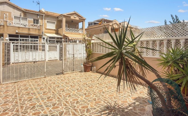 Revente - Town House -
Torrevieja - Costa Blanca