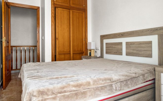 Revente - Town House -
Torrevieja - Costa Blanca