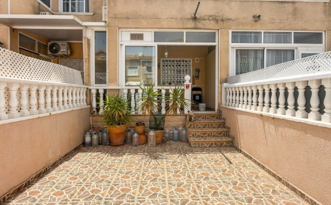 Revente - Town House -
Torrevieja - Costa Blanca