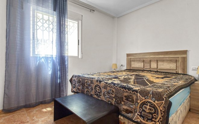 Revente - Town House -
Torrevieja - Costa Blanca