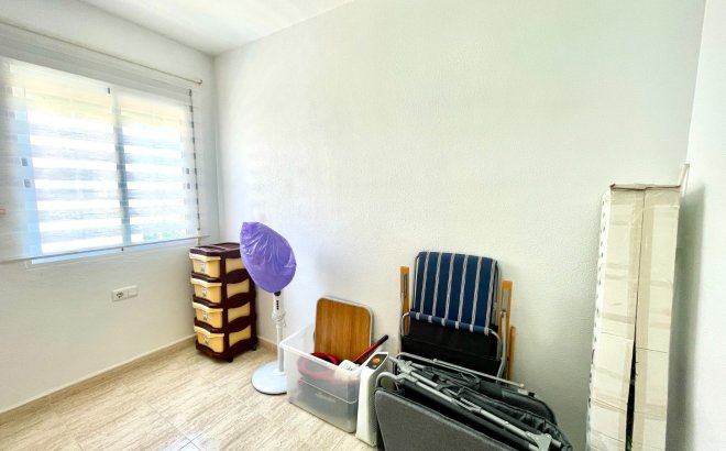 Revente - Appartement -
La Siesta - Costa Blanca