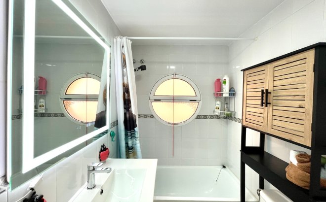 Revente - Appartement -
La Siesta - Costa Blanca
