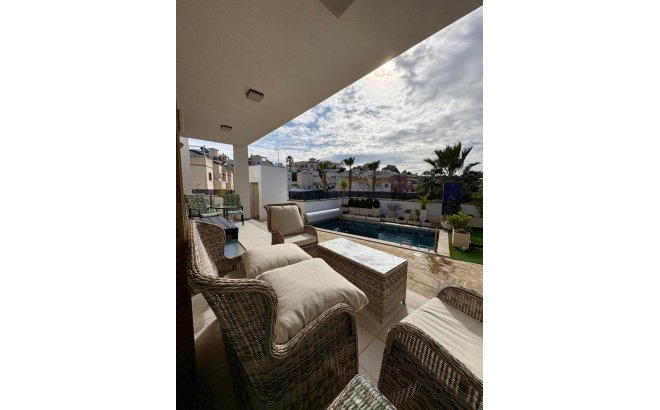 Revente - Villa -
Rojales - Costa Blanca