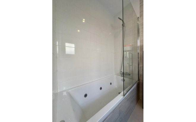 Revente - Villa -
Rojales - Costa Blanca