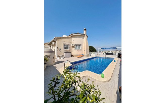 Resale - Villa -
Rojales - Costa Blanca