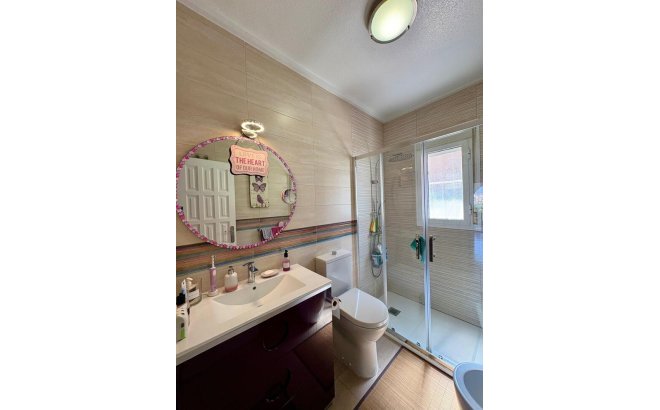 Resale - Villa -
Rojales - Costa Blanca