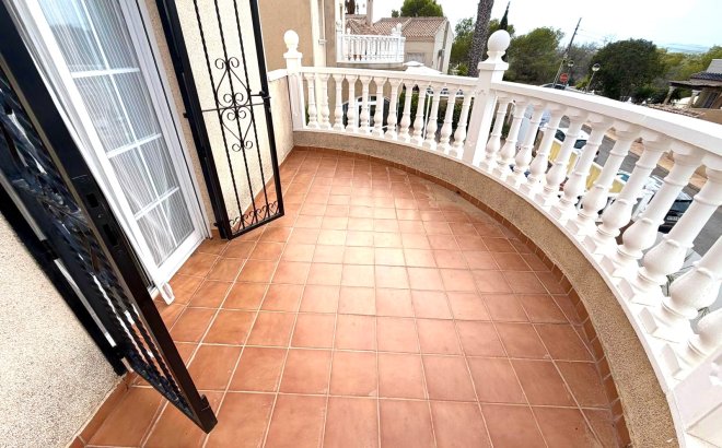 Resale - Villa -
Orihuela Costa - Costa Blanca
