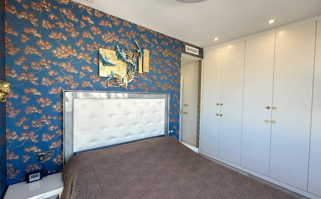Resale - Villa -
Cabo Roig - Costa Blanca