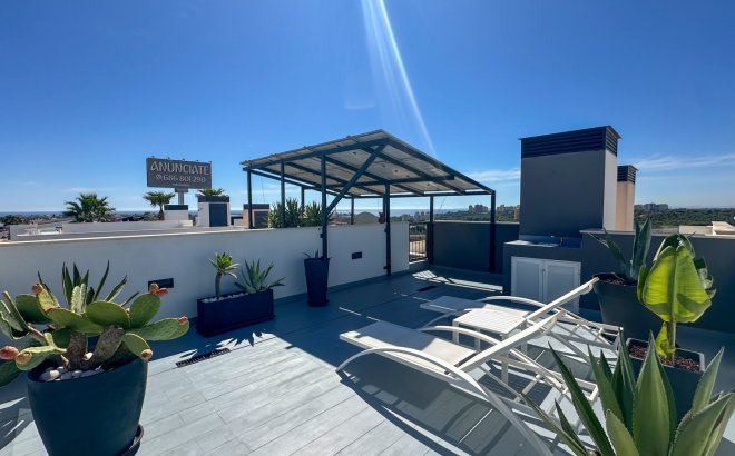 Resale - Villa -
Cabo Roig - Costa Blanca