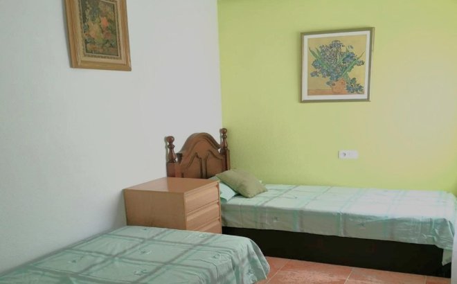 Revente - Appartement -
Torrevieja - PARQUE DE LAS NACIONES