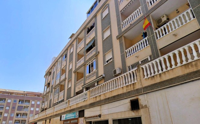 Revente - Appartement -
Torrevieja - PARQUE DE LAS NACIONES