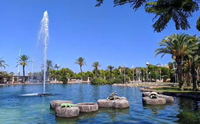 Revente - Appartement -
Torrevieja - PARQUE DE LAS NACIONES