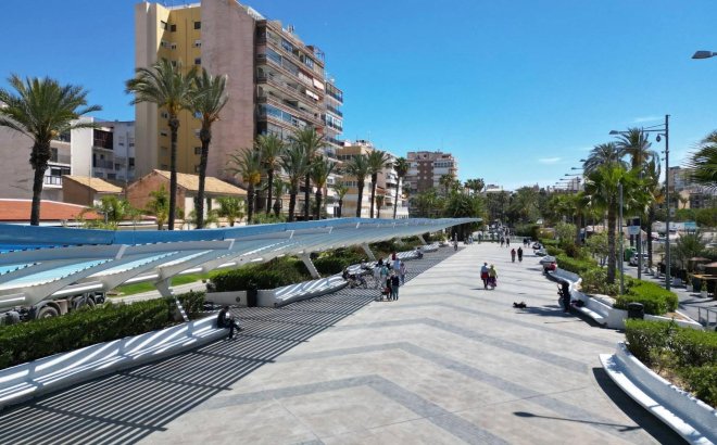 Revente - Appartement -
Torrevieja - PARQUE DE LAS NACIONES