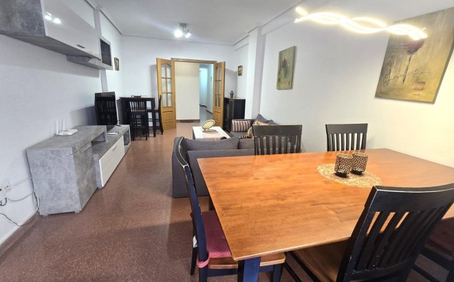 Revente - Appartement -
Torrevieja - Las Piscinas Naturales