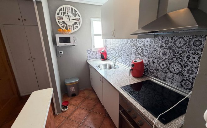 Revente - Appartement -
Torrevieja - Playa del Cura