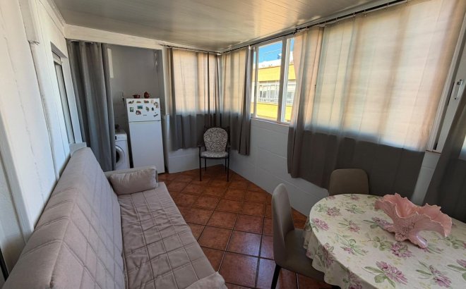 Revente - Appartement -
Torrevieja - Playa del Cura