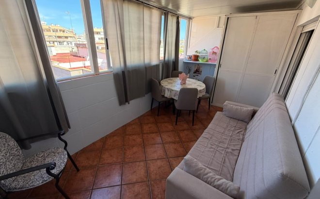 Revente - Appartement -
Torrevieja - Playa del Cura