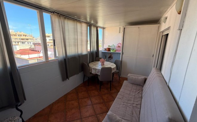 Revente - Appartement -
Torrevieja - Playa del Cura