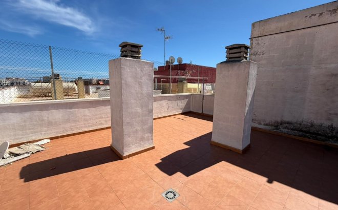 Revente - Appartement -
Torrevieja - Playa del Cura