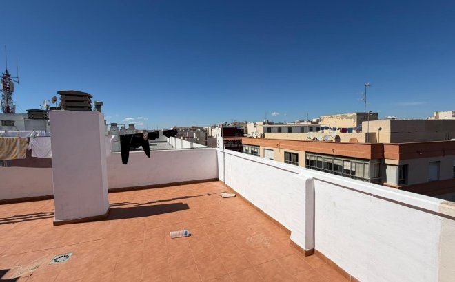 Revente - Appartement -
Torrevieja - Playa del Cura