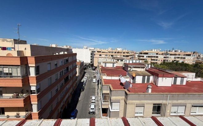 Revente - Appartement -
Torrevieja - Playa del Cura