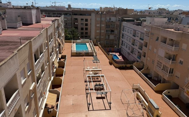 Revente - Appartement -
Torrevieja - Playa del Cura