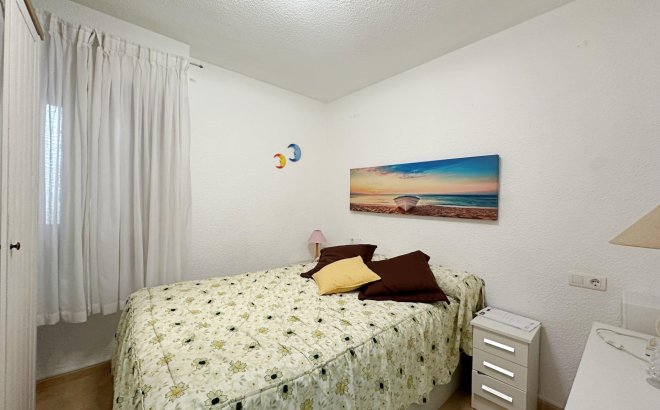 Resale - Apartment -
Torrevieja - Playa De Los Naufragos