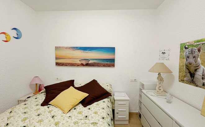 Resale - Apartment -
Torrevieja - Playa De Los Naufragos