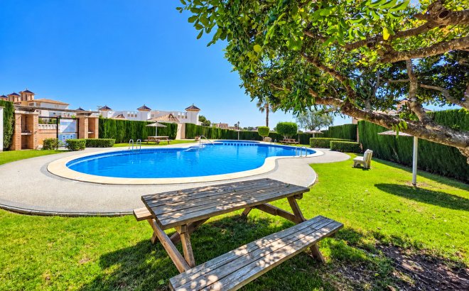 Revente - Appartement -
Cabo Roig - Costa Blanca