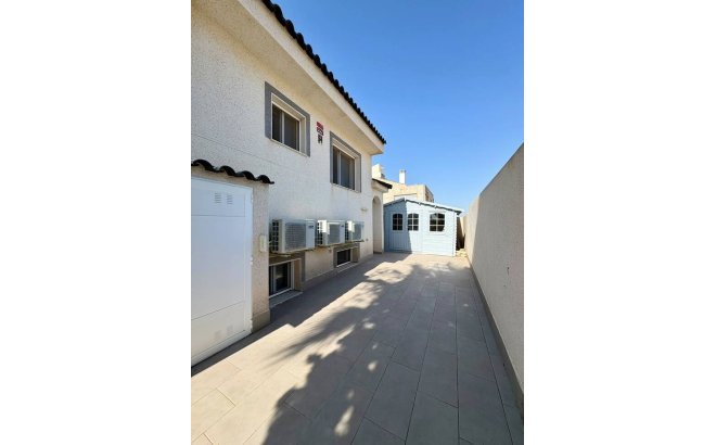 Revente - Villa -
Rojales - Costa Blanca