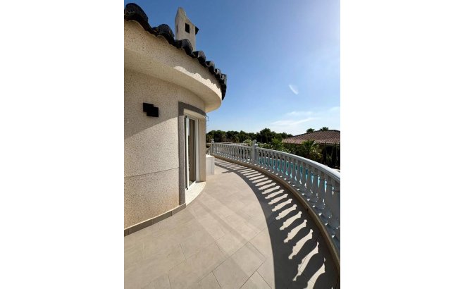 Revente - Villa -
Rojales - Costa Blanca