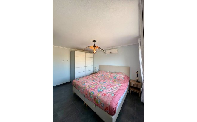 Revente - Villa -
Rojales - Costa Blanca