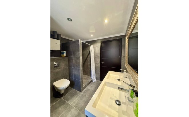 Revente - Villa -
Rojales - Costa Blanca