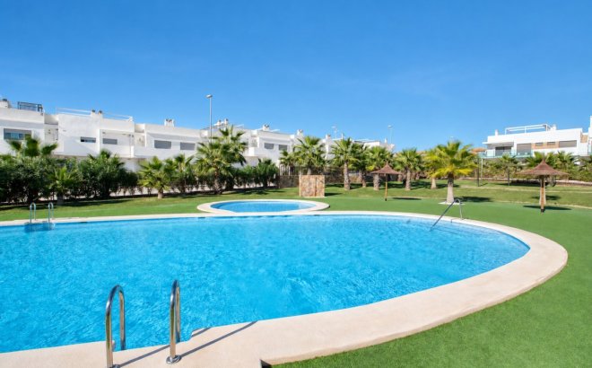 Resale - Apartment -
Vistabella Golf Entre Naranjos - Inland