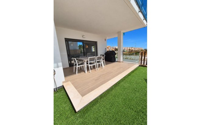 Resale - Apartment -
Vistabella Golf Entre Naranjos - Inland