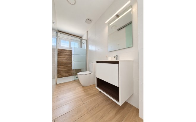 Resale - Apartment -
Vistabella Golf Entre Naranjos - Inland