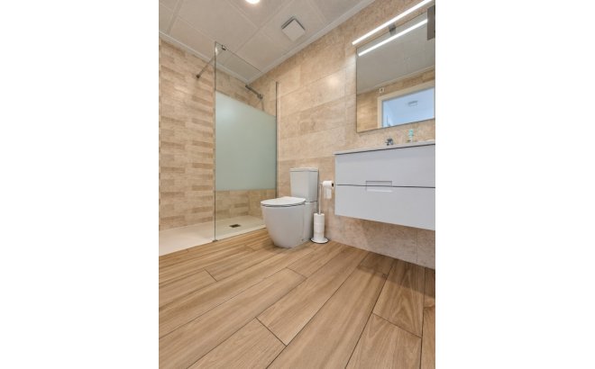 Resale - Apartment -
Vistabella Golf Entre Naranjos - Inland